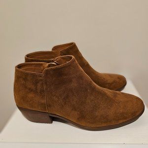 Cute ankle boots - size 8.5